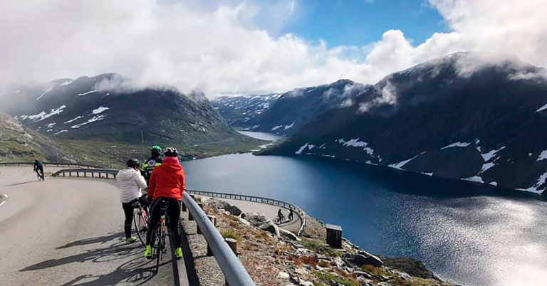 Sognefjellet by bike, Norway